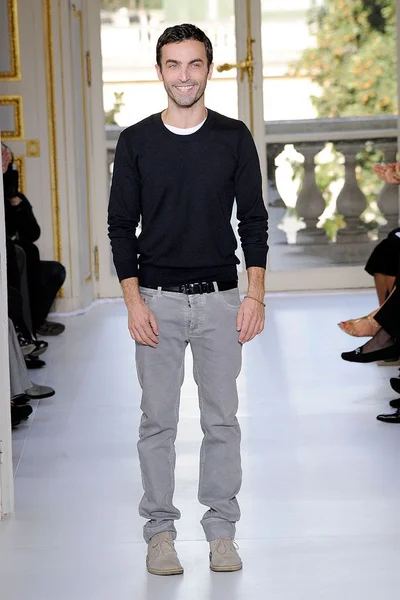 Look 35